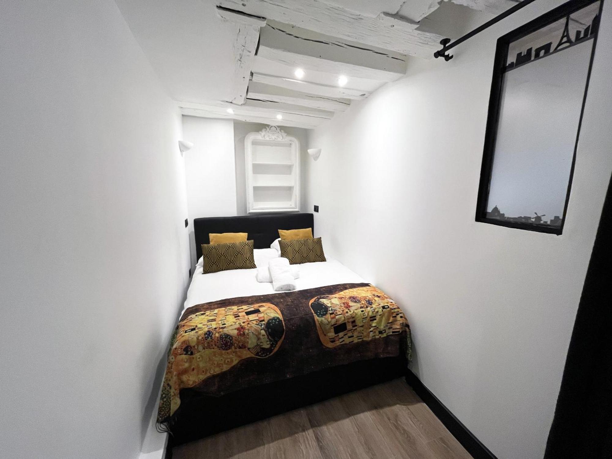 Urban Flat 175 - Loft St Denis Appartement Parijs Buitenkant foto